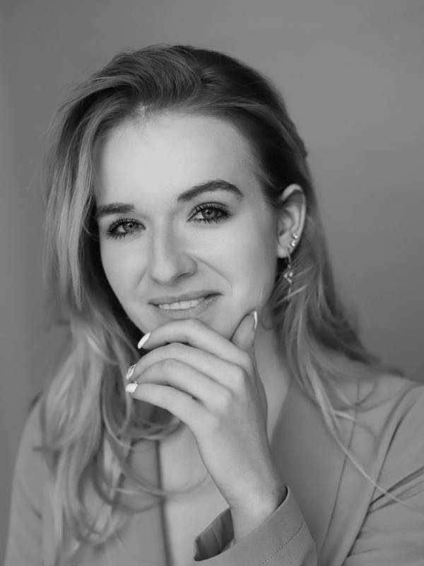 Ксюша левина держись от него