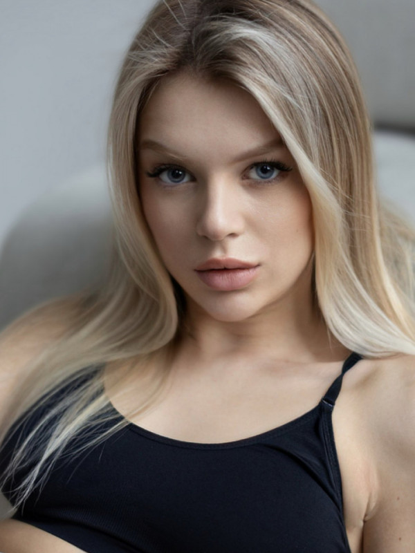Мирославу игоревну. Miroslava модель.